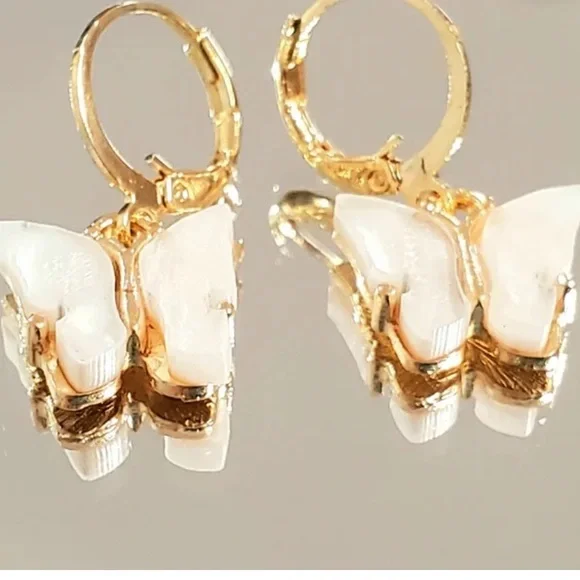 Necklace and earring set, butterfly - Picture 4 of 14